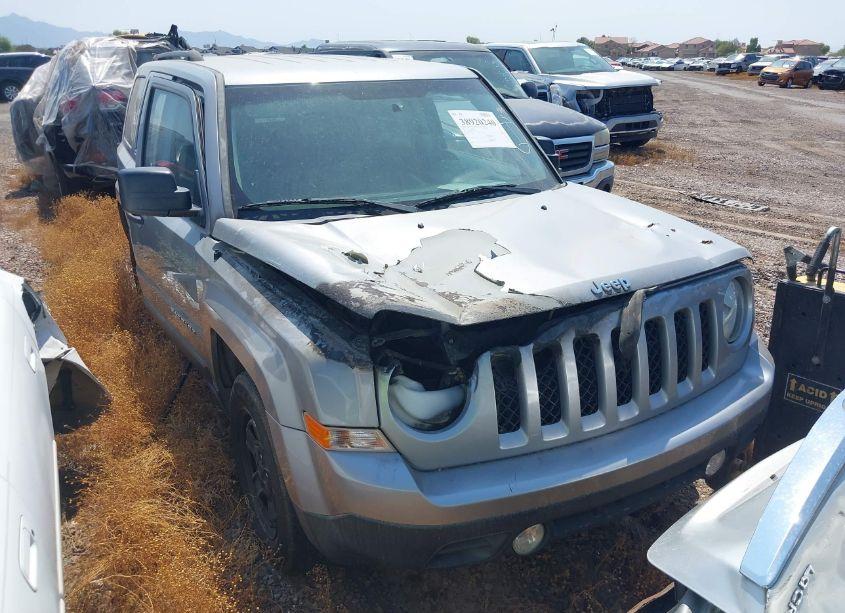 Photo 6 of 2015 Jeep Patriot SPORT (VIN 1C4NJPBB3FD419567)