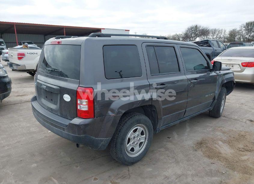 Photo 4 of 2016 Jeep Patriot SPORT (VIN 1C4NJPBB3GD569549)