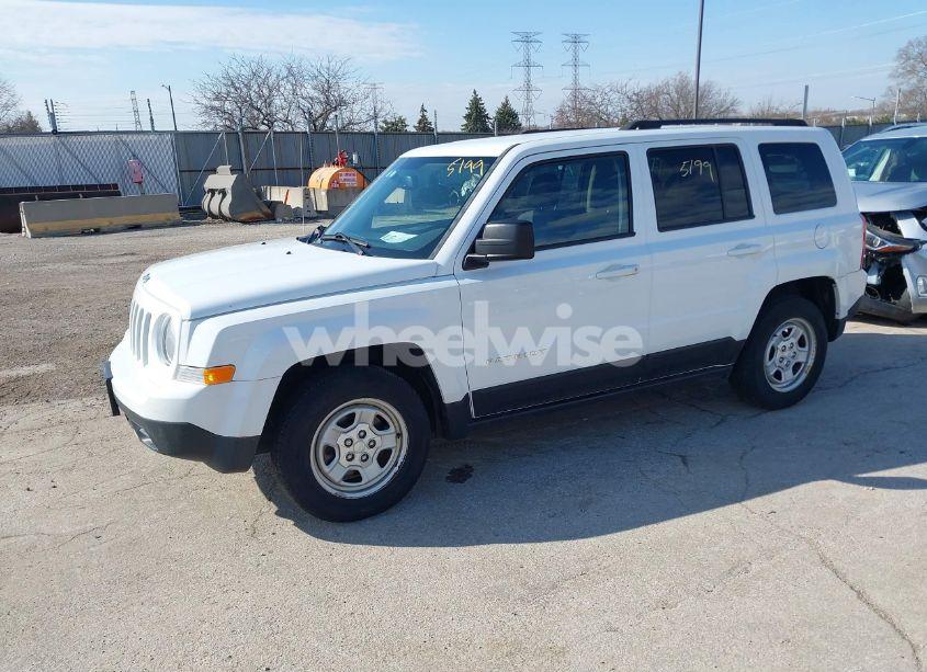 Photo 2 of 2016 Jeep Patriot SPORT (VIN 1C4NJPBB3GD590420)