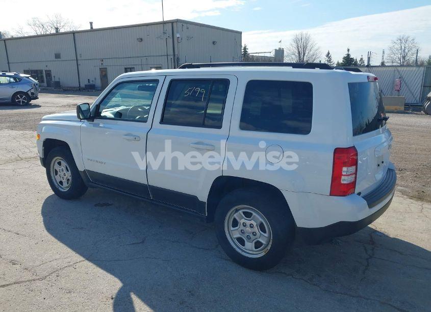 Photo 3 of 2016 Jeep Patriot SPORT (VIN 1C4NJPBB3GD590420)