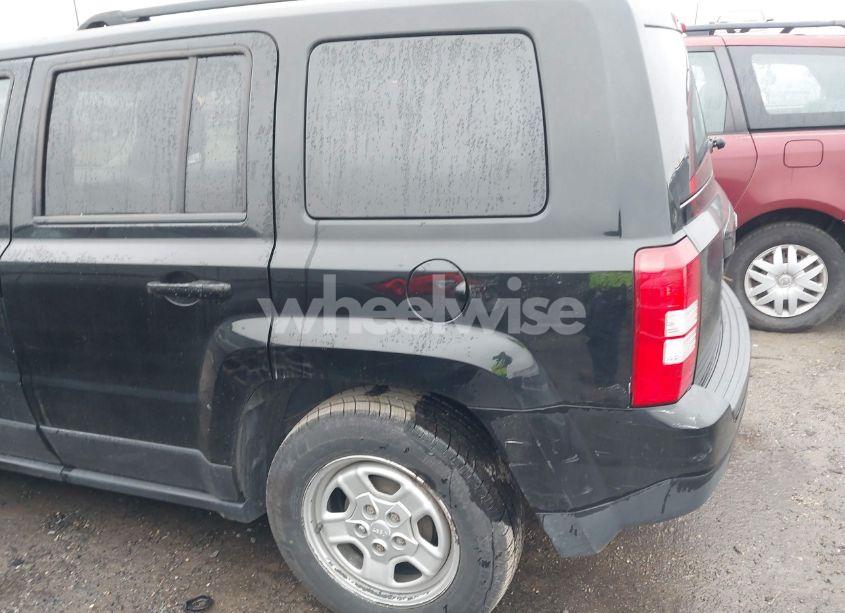 Photo 13 of 2016 Jeep Patriot SPORT (VIN 1C4NJPBB3GD603960)