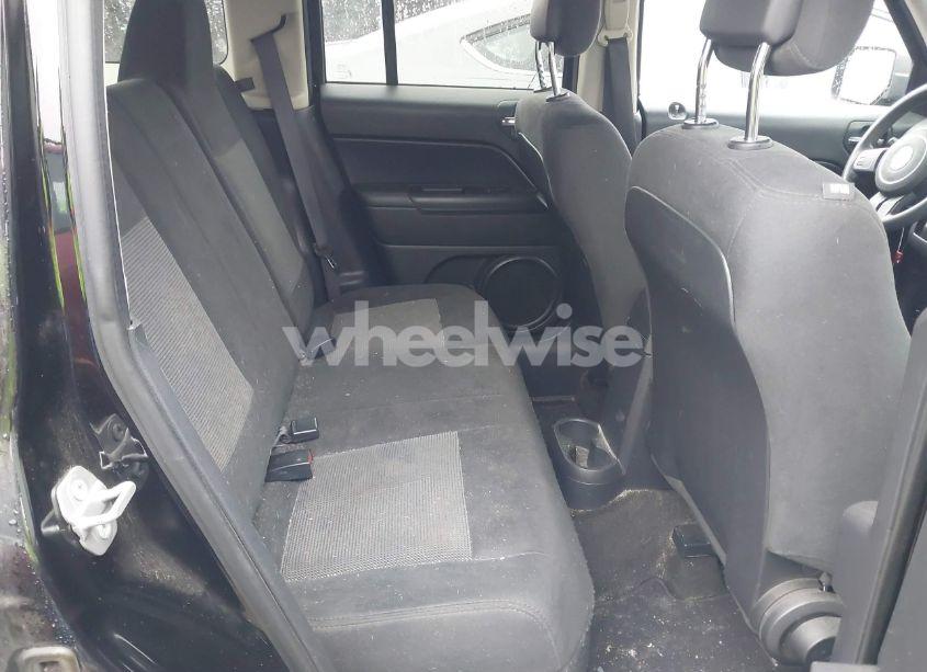 Photo 8 of 2016 Jeep Patriot SPORT (VIN 1C4NJPBB3GD603960)