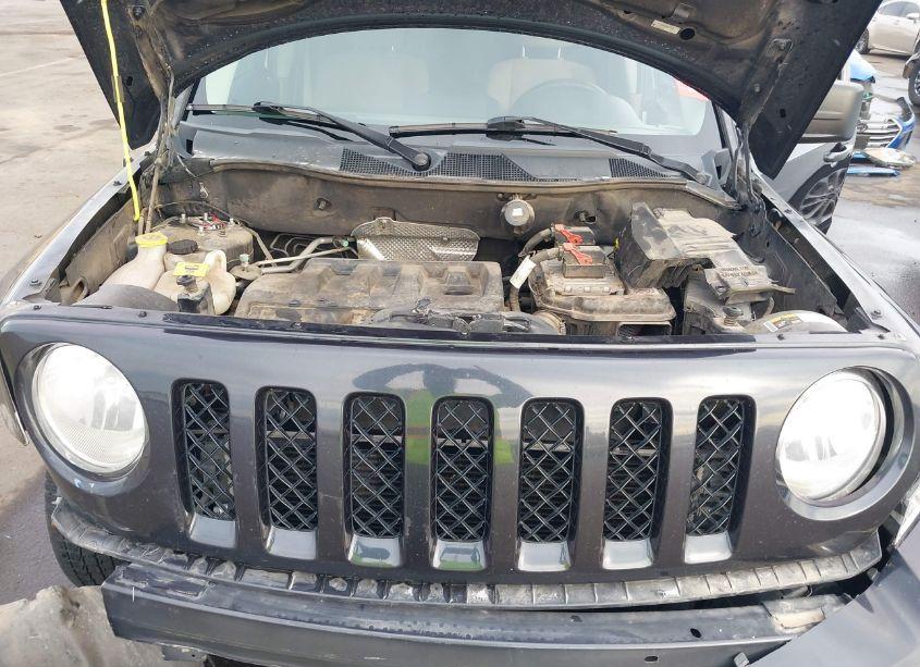 Photo 10 of 2014 Jeep Patriot SPORT (VIN 1C4NJPBB4ED793636)
