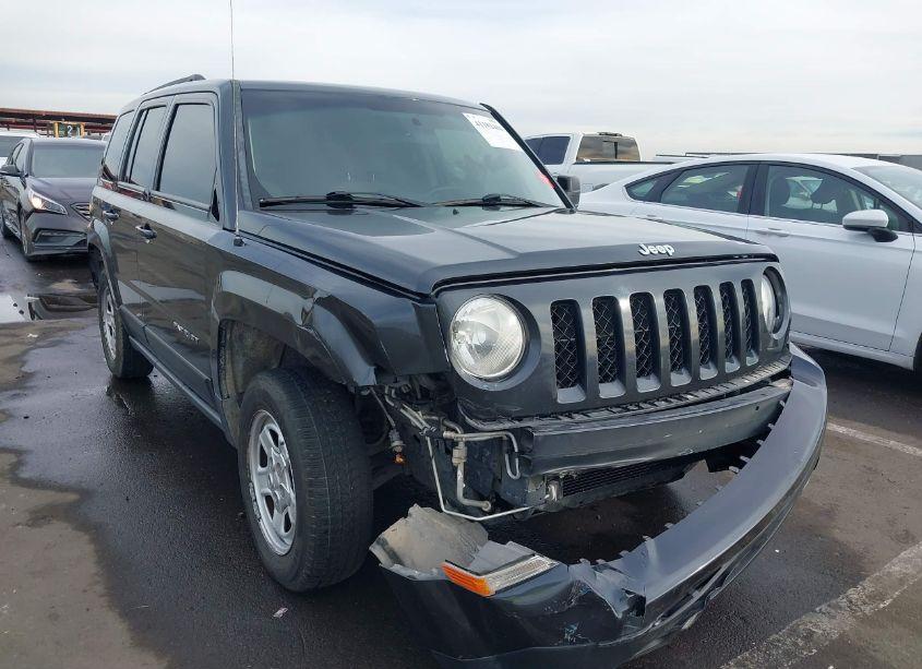 Photo 6 of 2014 Jeep Patriot SPORT (VIN 1C4NJPBB4ED793636)