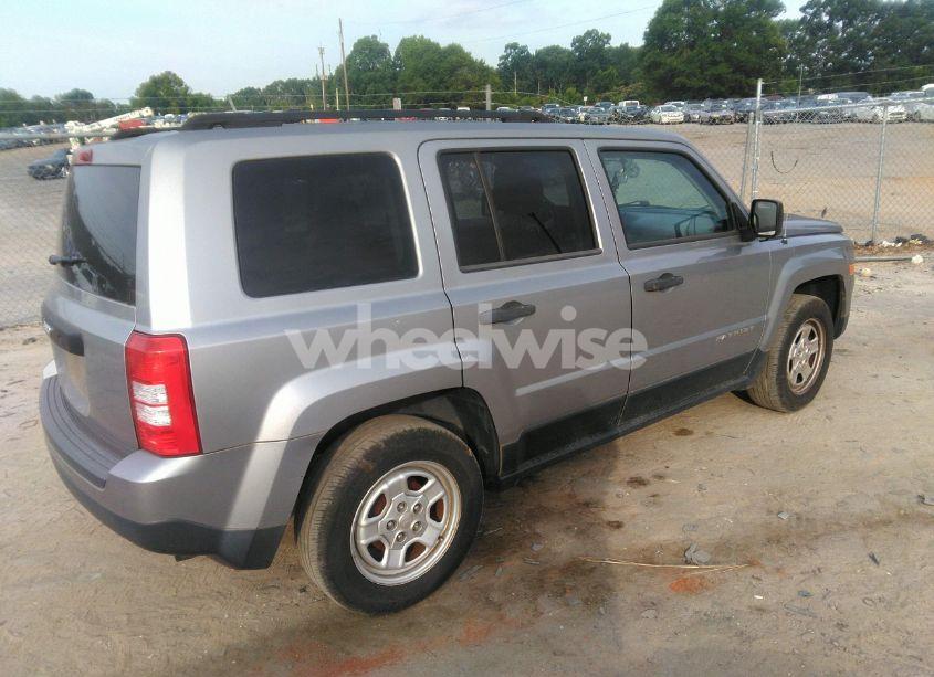 Photo 4 of 2014 Jeep Patriot SPORT (VIN 1C4NJPBB4ED853771)