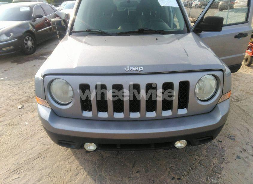 Photo 6 of 2014 Jeep Patriot SPORT (VIN 1C4NJPBB4ED853771)