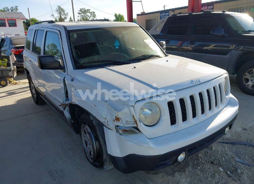2014 Jeep Patriot SPORT (VIN 1C4NJPBB4ED927237) main photo