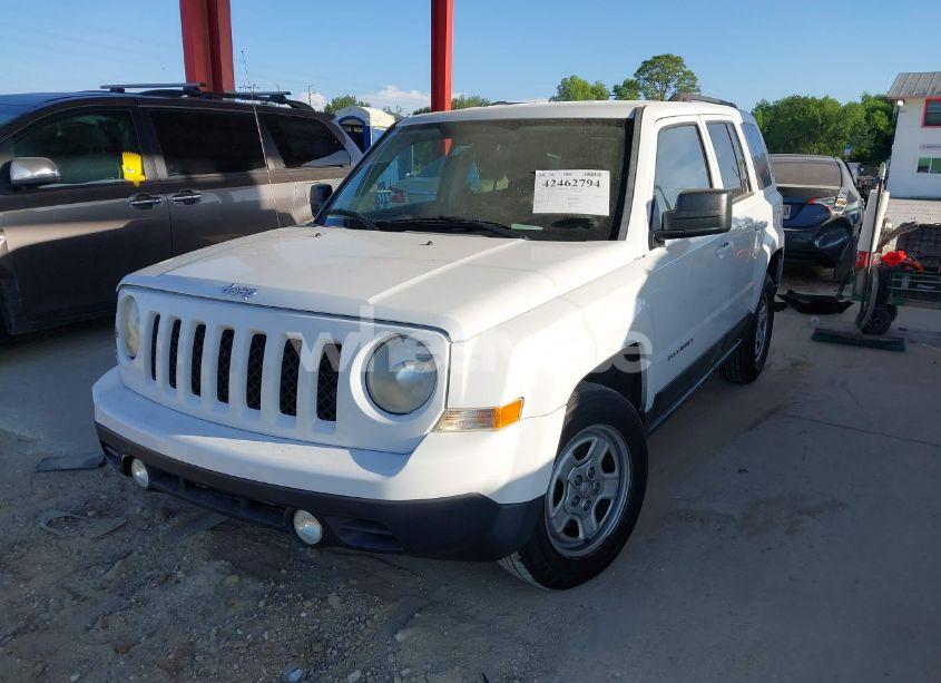 Photo 2 of 2014 Jeep Patriot SPORT (VIN 1C4NJPBB4ED927237)