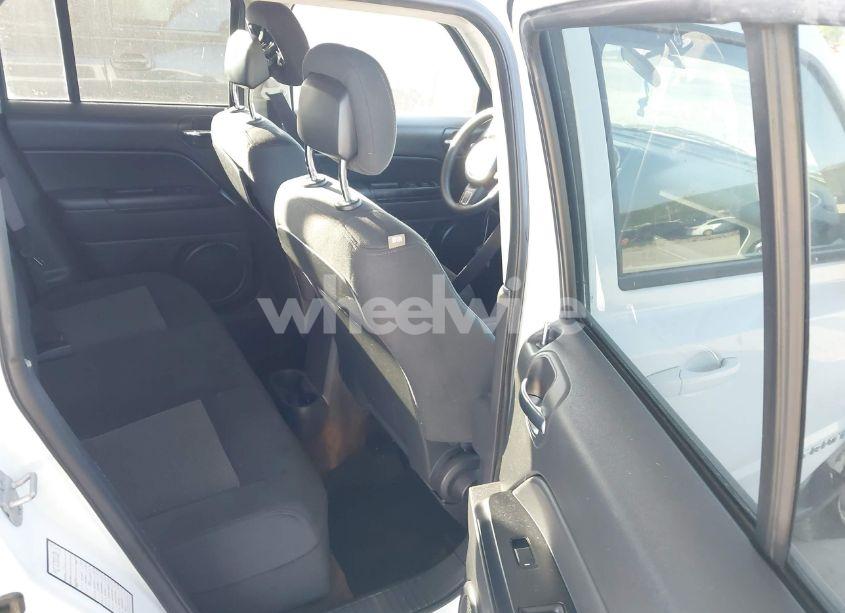 Photo 8 of 2014 Jeep Patriot SPORT (VIN 1C4NJPBB4ED927237)