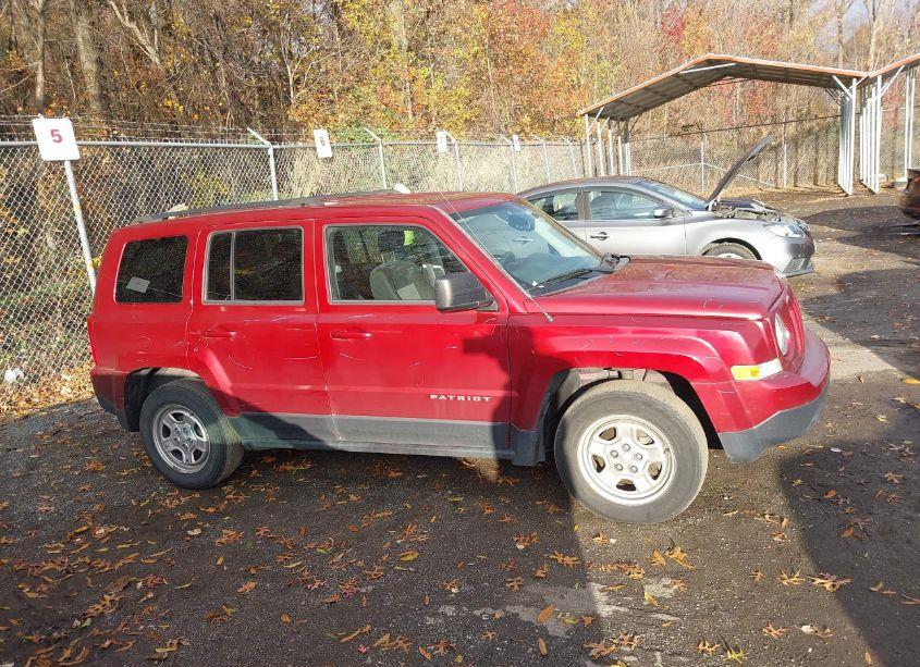 Photo 12 of 2016 Jeep Patriot SPORT (VIN 1C4NJPBB4GD532638)