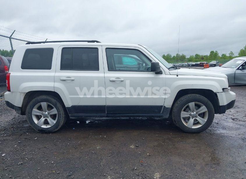 Photo 13 of 2012 Jeep Patriot SPORT (VIN 1C4NJPBB5CD514885)