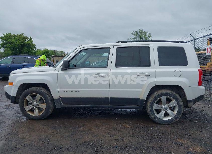 Photo 14 of 2012 Jeep Patriot SPORT (VIN 1C4NJPBB5CD514885)