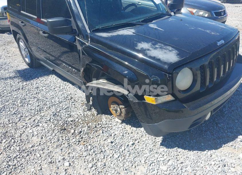 Photo 6 of 2014 Jeep Patriot SPORT (VIN 1C4NJPBB5ED842780)