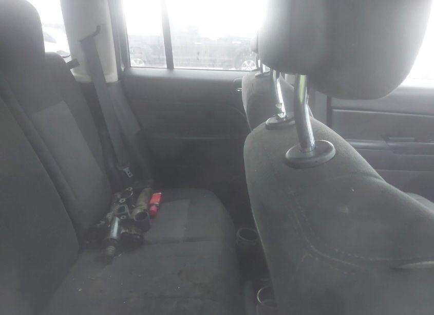 Photo 8 of 2015 Jeep Patriot SPORT (VIN 1C4NJPBB5FD329272)