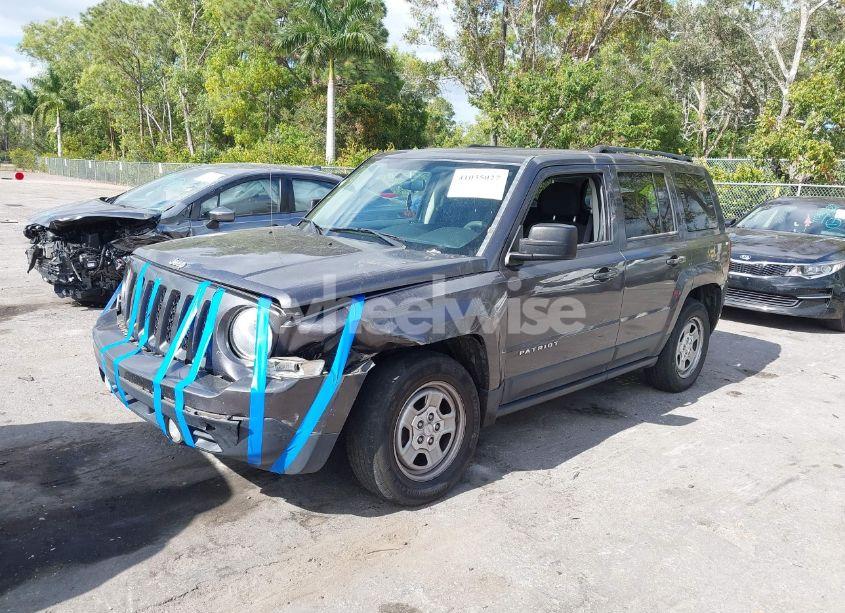 Photo 2 of 2015 Jeep Patriot SPORT (VIN 1C4NJPBB5FD348985)