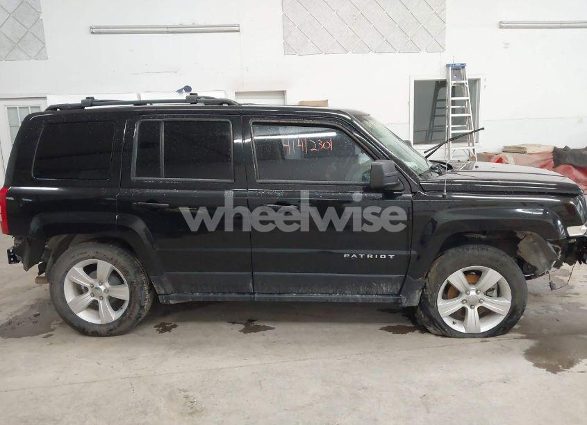 Photo 14 of 2016 Jeep Patriot SPORT (VIN 1C4NJPBB5GD561551)