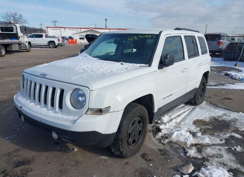 Photo 2 of 2016 Jeep Patriot SPORT (VIN 1C4NJPBB5GD800287)