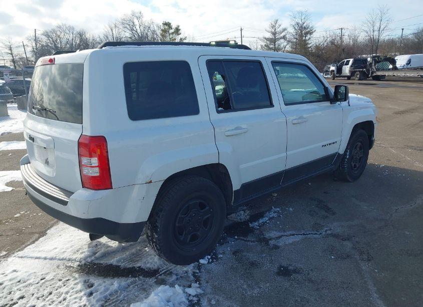 Photo 4 of 2016 Jeep Patriot SPORT (VIN 1C4NJPBB5GD800287)