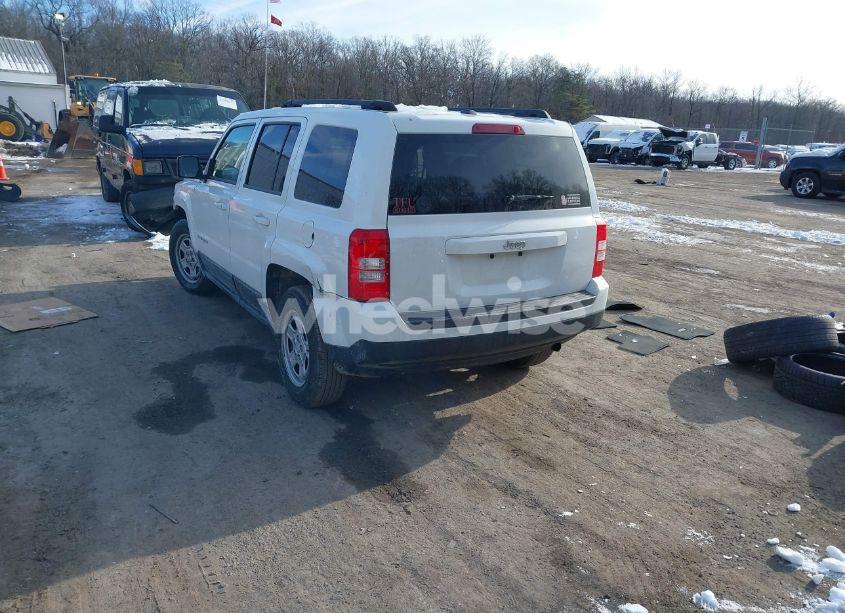 Photo 3 of 2017 Jeep Patriot SPORT FWD (VIN 1C4NJPBB5HD166657)