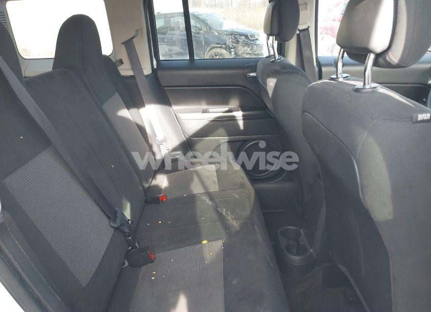 Photo 8 of 2017 Jeep Patriot SPORT FWD (VIN 1C4NJPBB5HD166657)