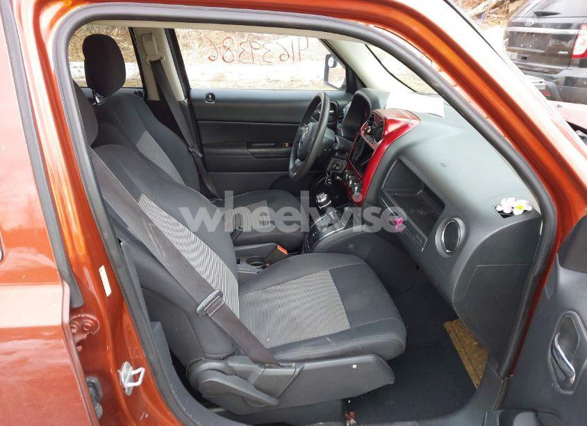 Photo 5 of 2012 Jeep Patriot SPORT (VIN 1C4NJPBB6CD589675)