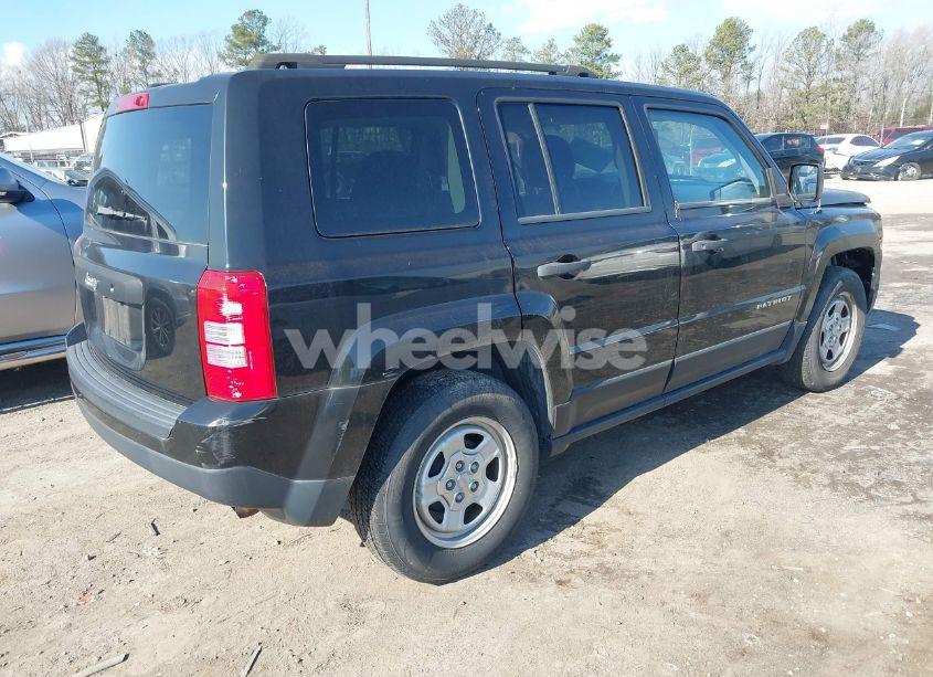 Photo 4 of 2013 Jeep Patriot SPORT (VIN 1C4NJPBB6DD129952)