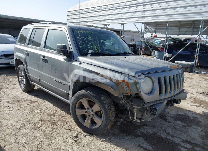 2014 Jeep Patriot SPORT (VIN 1C4NJPBB6ED619163) main photo