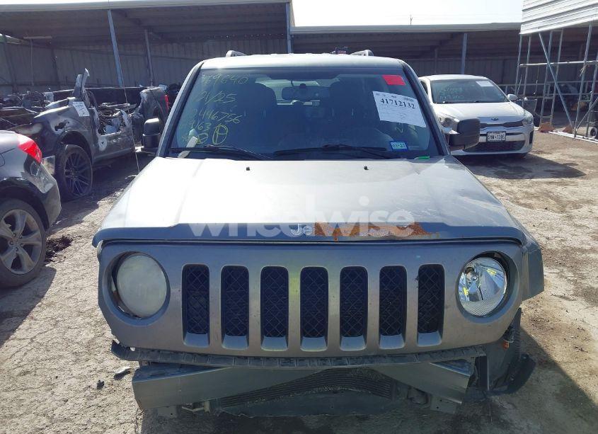 Photo 12 of 2014 Jeep Patriot SPORT (VIN 1C4NJPBB6ED619163)