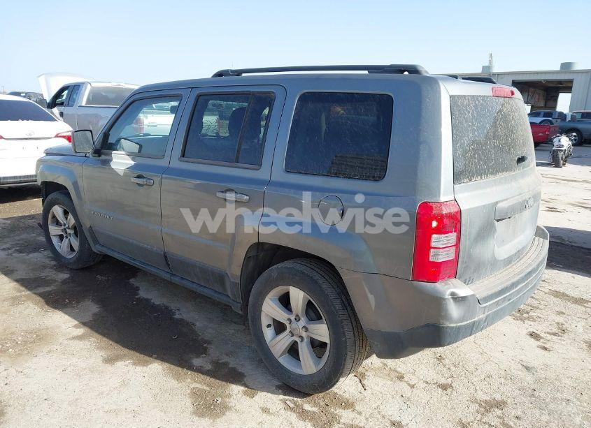 Photo 3 of 2014 Jeep Patriot SPORT (VIN 1C4NJPBB6ED619163)