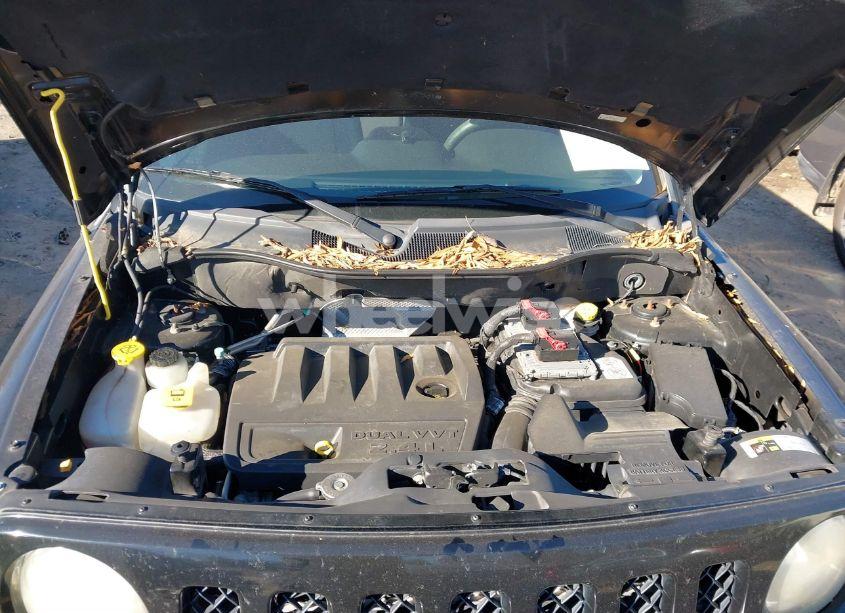 Photo 10 of 2014 Jeep Patriot SPORT (VIN 1C4NJPBB6ED671313)