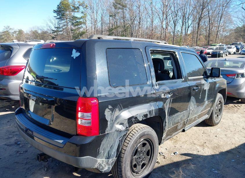 Photo 6 of 2014 Jeep Patriot SPORT (VIN 1C4NJPBB6ED671313)