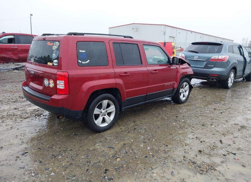 Photo 4 of 2014 Jeep Patriot SPORT (VIN 1C4NJPBB6ED853304)