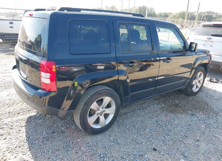 Photo 4 of 2015 Jeep Patriot SPORT (VIN 1C4NJPBB6FD191452)