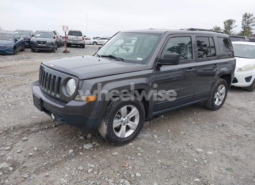 Photo 2 of 2015 Jeep Patriot SPORT (VIN 1C4NJPBB6FD305689)