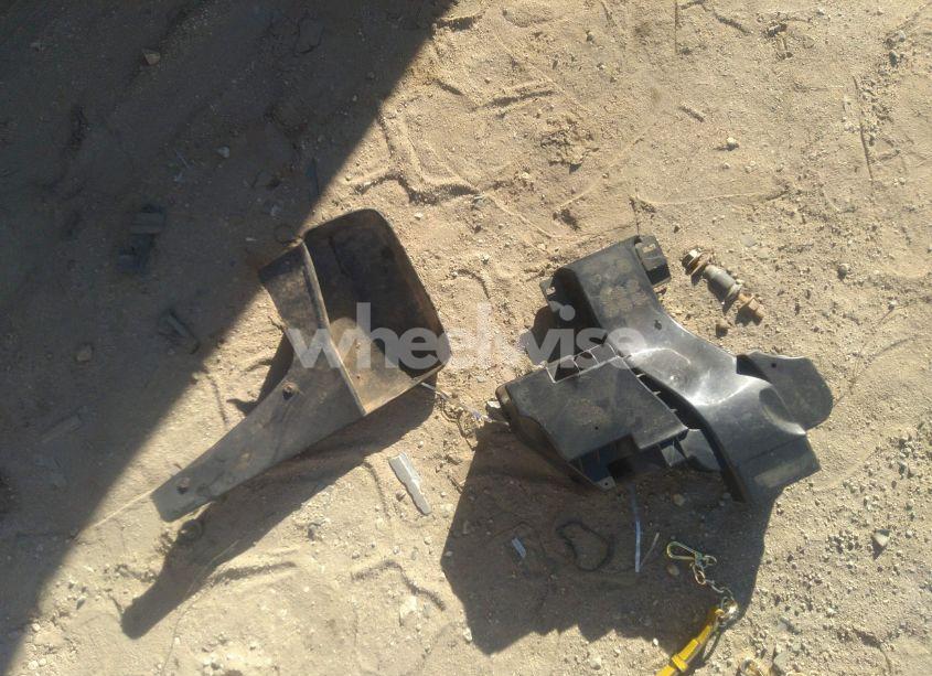 Photo 12 of 2015 Jeep Patriot SPORT (VIN 1C4NJPBB6FD342242)