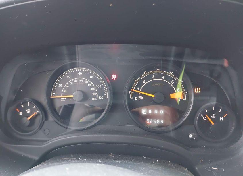 Photo 7 of 2016 Jeep Patriot 75TH ANNIVERSARY (VIN 1C4NJPBB6GD774637)