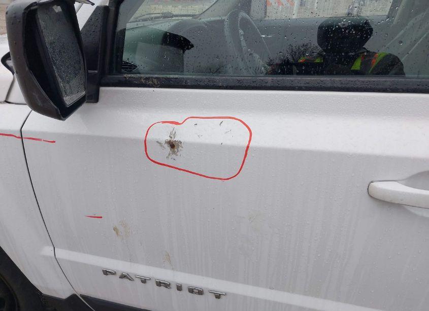 Photo 12 of 2014 Jeep Patriot SPORT (VIN 1C4NJPBB7ED830453)