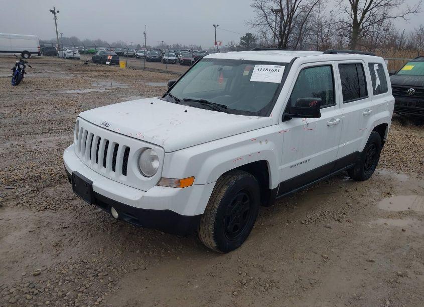 Photo 2 of 2014 Jeep Patriot SPORT (VIN 1C4NJPBB7ED830453)