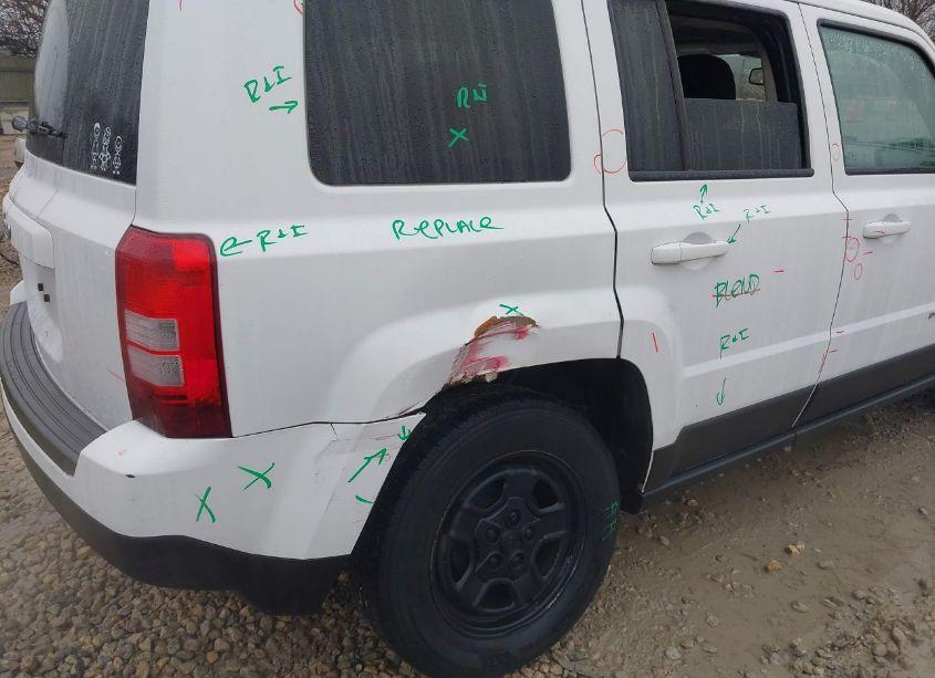 Photo 6 of 2014 Jeep Patriot SPORT (VIN 1C4NJPBB7ED830453)