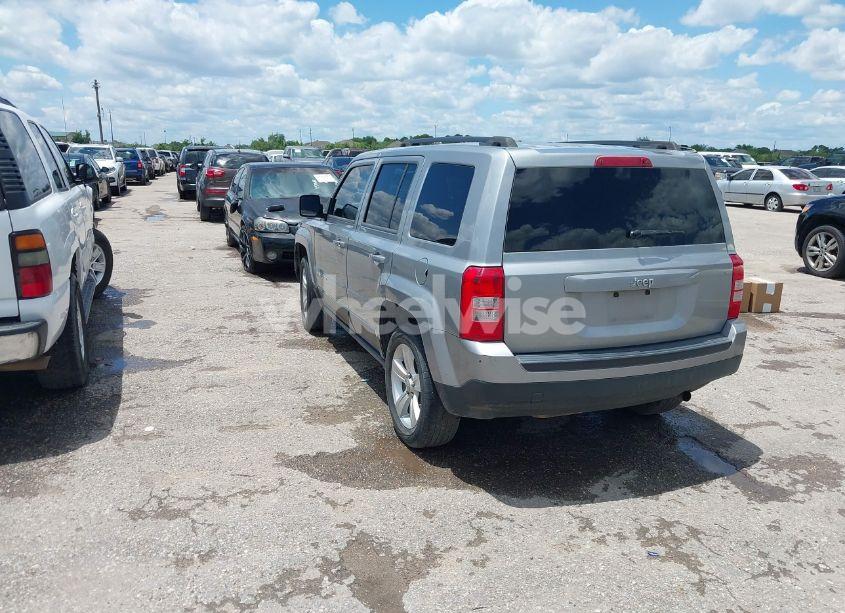 Photo 3 of 2014 Jeep Patriot SPORT (VIN 1C4NJPBB7ED862805)