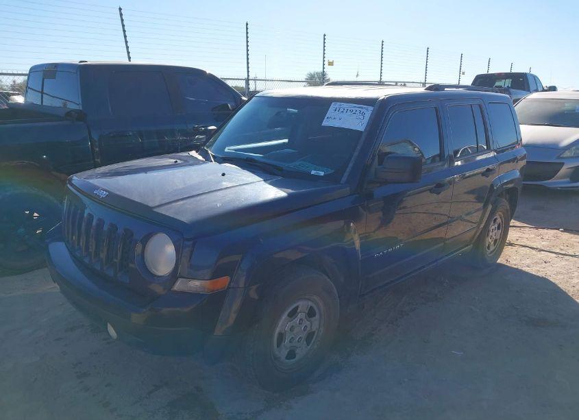 Photo 2 of 2014 Jeep Patriot SPORT (VIN 1C4NJPBB7ED917026)