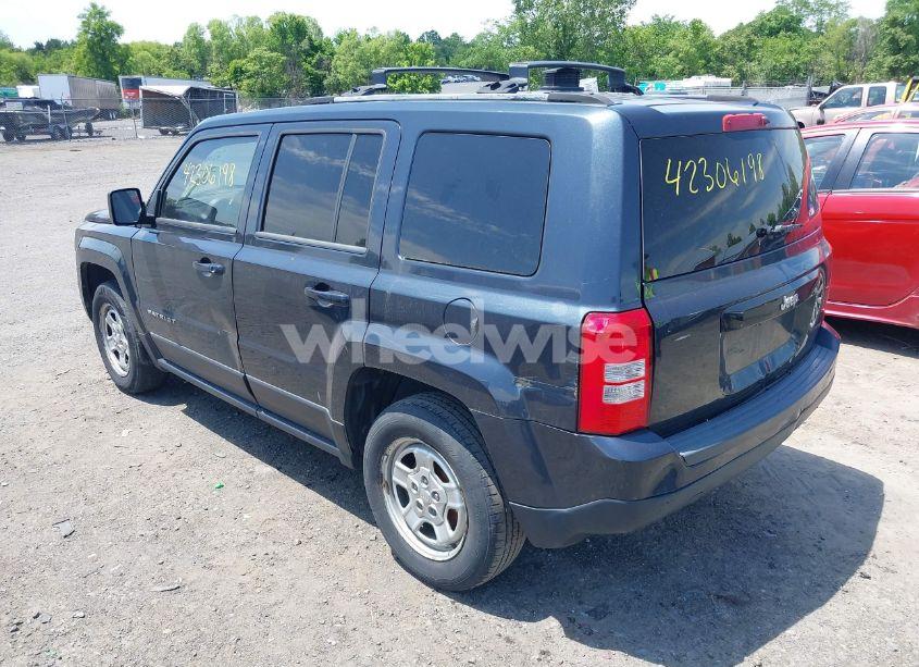 Photo 3 of 2015 Jeep Patriot SPORT (VIN 1C4NJPBB7FD106912)