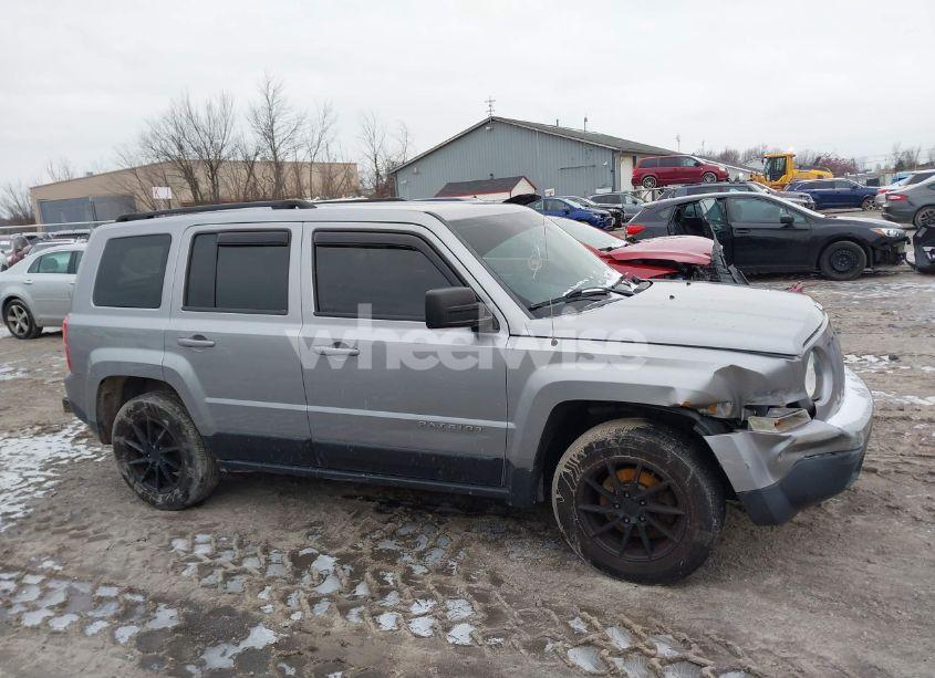 Photo 13 of 2015 Jeep Patriot SPORT (VIN 1C4NJPBB7FD179407)