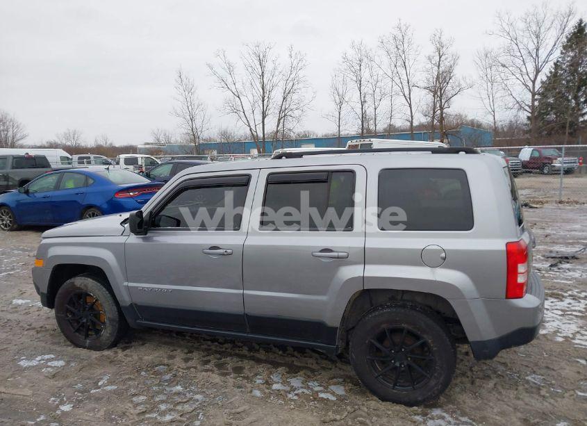 Photo 14 of 2015 Jeep Patriot SPORT (VIN 1C4NJPBB7FD179407)