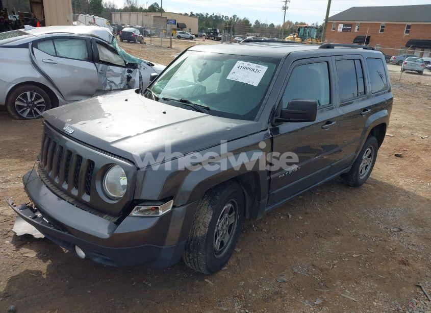 Photo 2 of 2016 Jeep Patriot SPORT (VIN 1C4NJPBB7GD547067)