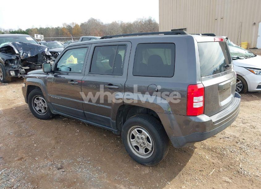 Photo 3 of 2016 Jeep Patriot SPORT (VIN 1C4NJPBB7GD547067)