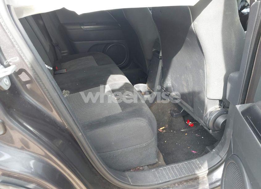 Photo 8 of 2016 Jeep Patriot SPORT (VIN 1C4NJPBB7GD547067)