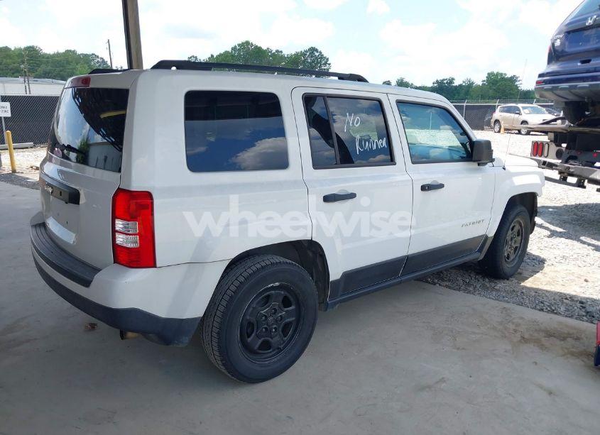 Photo 4 of 2016 Jeep Patriot SPORT (VIN 1C4NJPBB7GD774369)