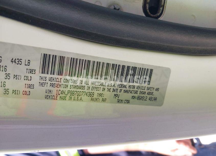 Photo 9 of 2016 Jeep Patriot SPORT (VIN 1C4NJPBB7GD774369)