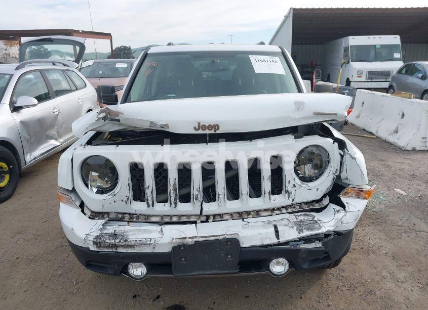 Photo 12 of 2016 Jeep Patriot 75TH ANNIVERSARY (VIN 1C4NJPBB7GD789096)